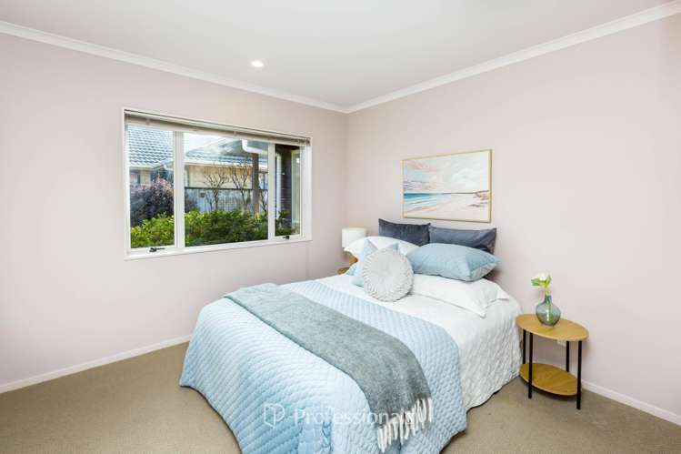 10 Mcewen Crescent Riverstone Terraces_18