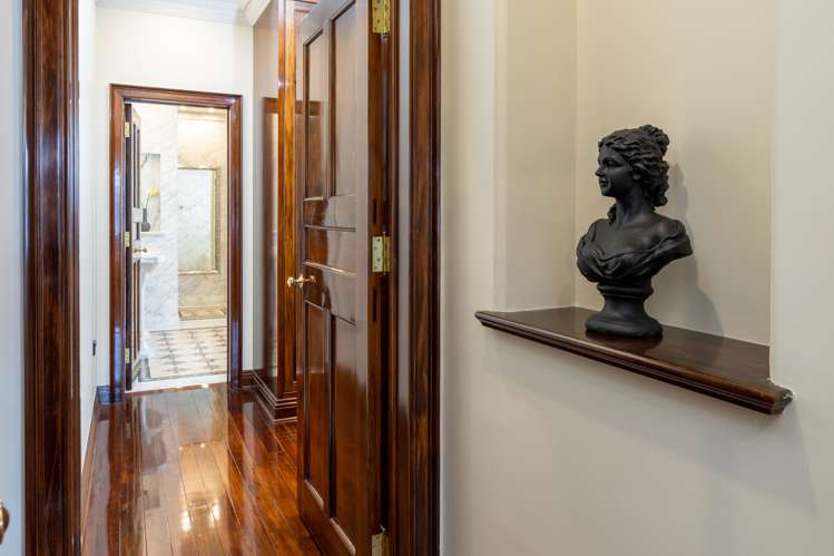 300 Oriental Parade Oriental Bay_24