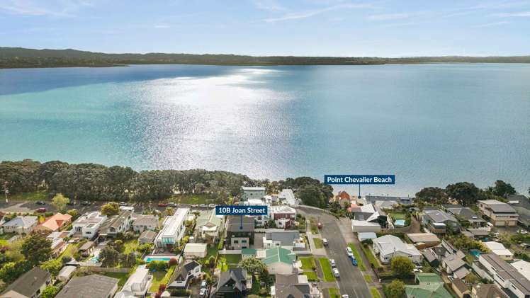 10B Joan Street Pt Chevalier_2