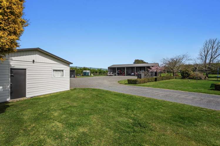 96A and 148 Hallett Road Otakiri_15
