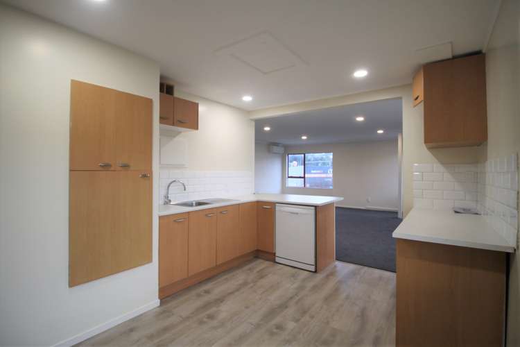 2/55 Kenepuru Drive Porirua_11