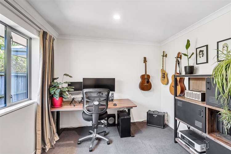 63 Longspur Avenue Wigram_15