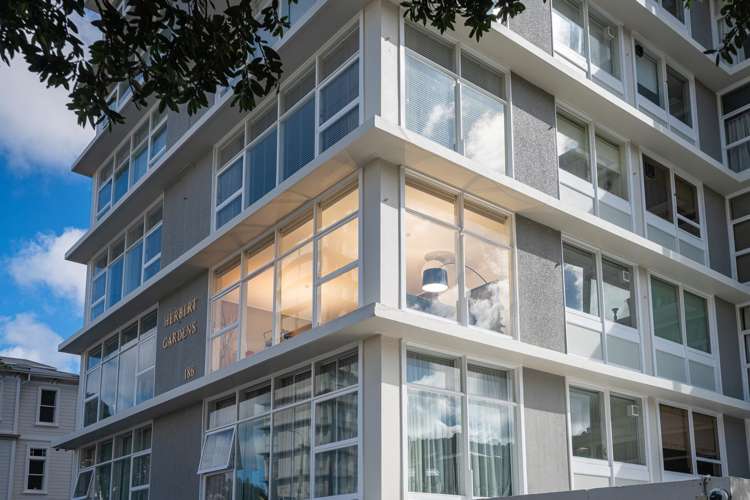 2B/186 The Terrace Wellington Central_4