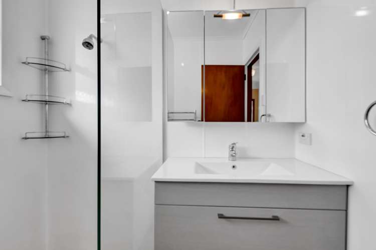 77 Bayly Road Blagdon_15