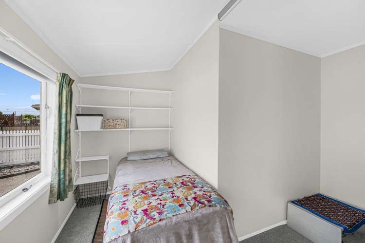 66 King Street Taradale_21