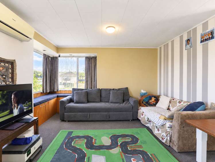 11 Crystal Place Pukehangi_5