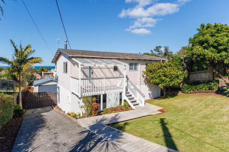 1071 Whangaparaoa Road Matakatia_32