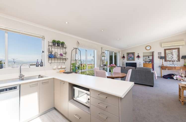 2 Commodore Place Britannia Heights_9