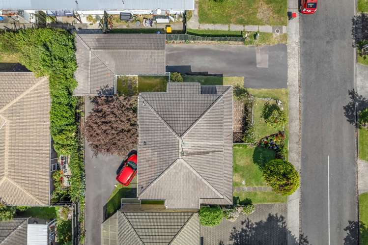 2/18 Carnot Street Glenholme_14