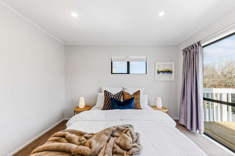 18 Outlook Road Greenhithe_13