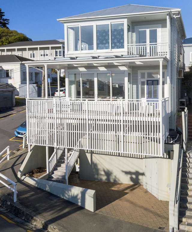 Stunning Renovated Mt Vic Villa with Character Galore