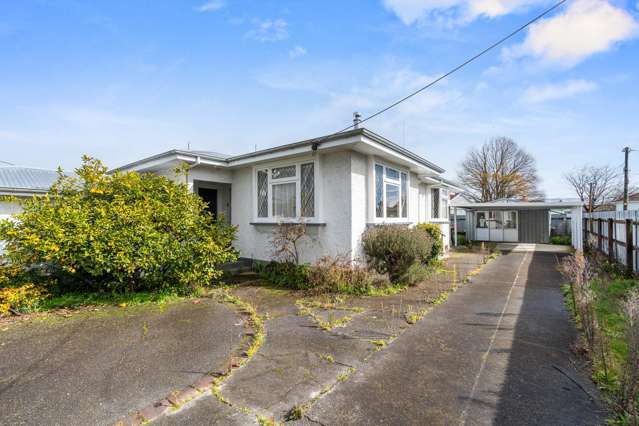 Character & Potential - House for Removal