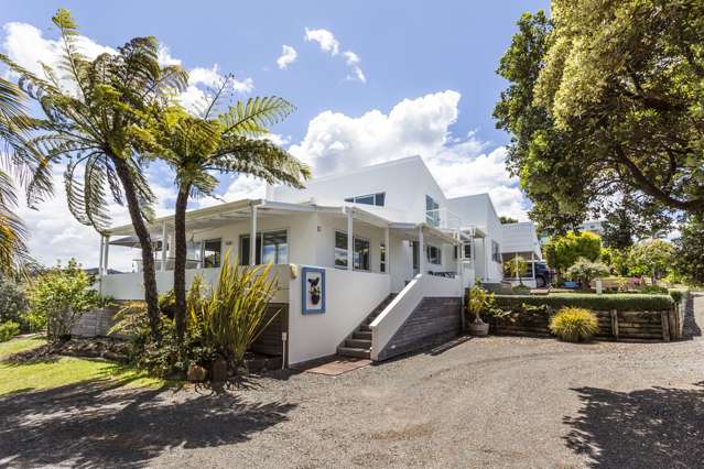 10 Harbour Lights Terrace Whitianga_1