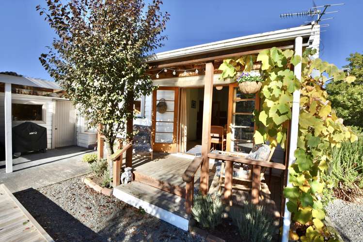 2 Clifton Avenue Carterton_20