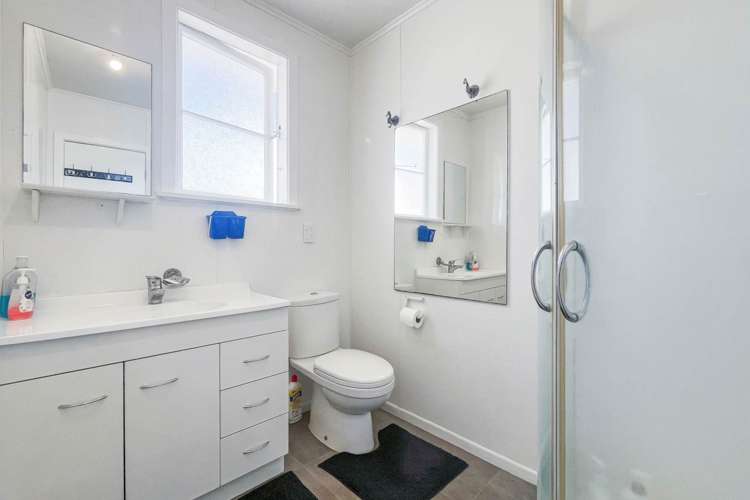 142 Leybourne Circle Glen Innes_15