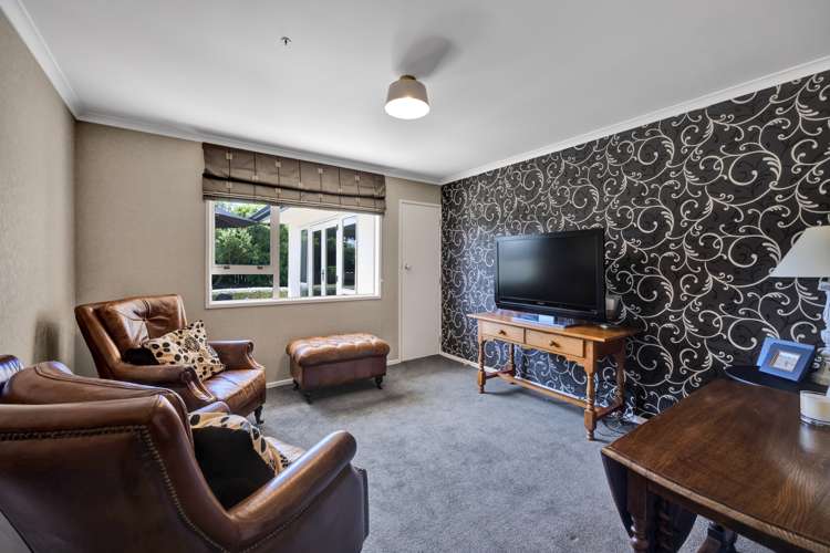 87 Monmouth Road Pembroke_9