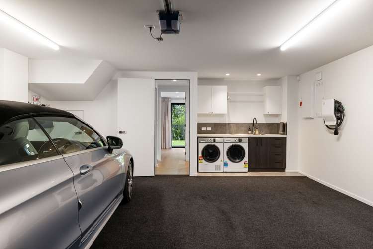 15 Lakewood Lane Cambridge_32