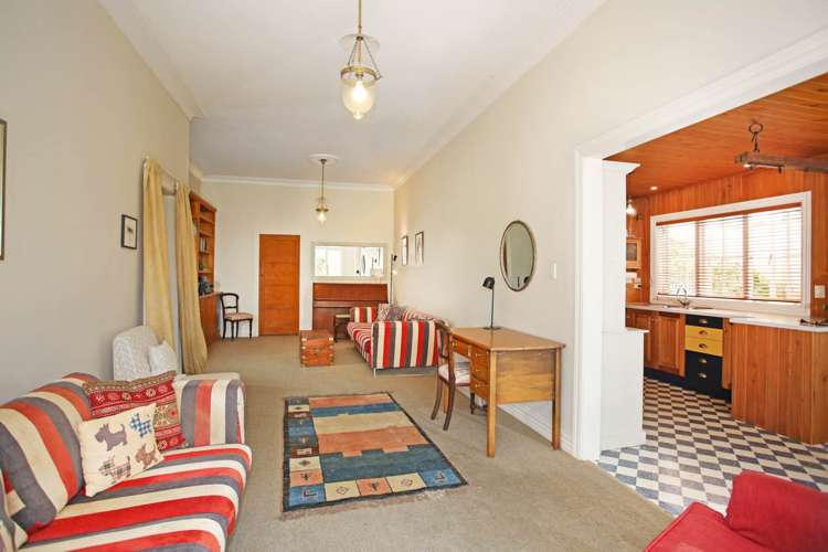 787 Runciman Road Runciman_7