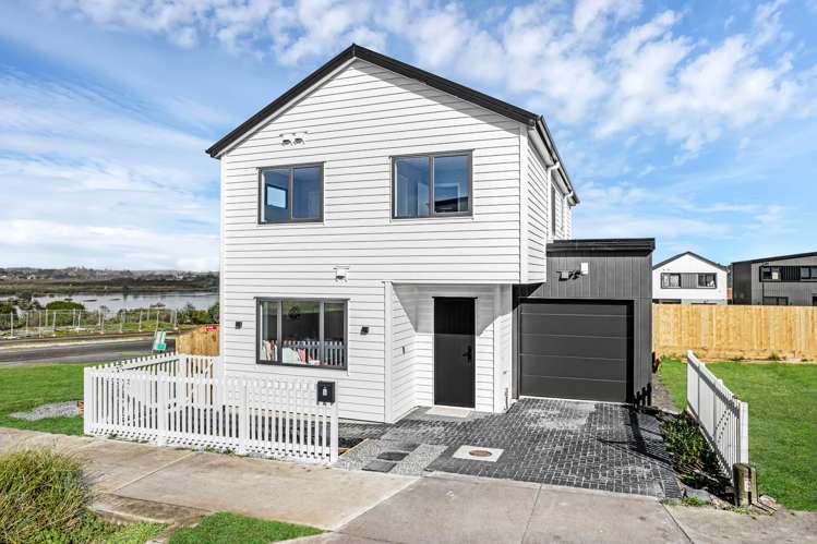 4 Taipahitini Road Karaka_29