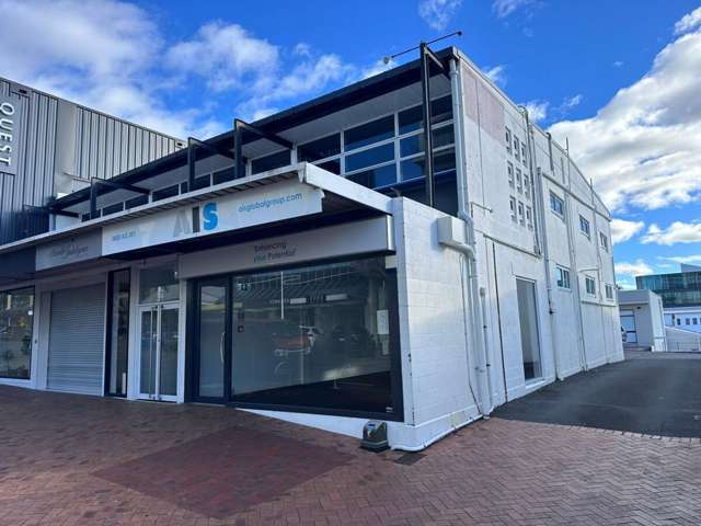 Tenancy 2/63 Devonport Road Tauranga Central_2