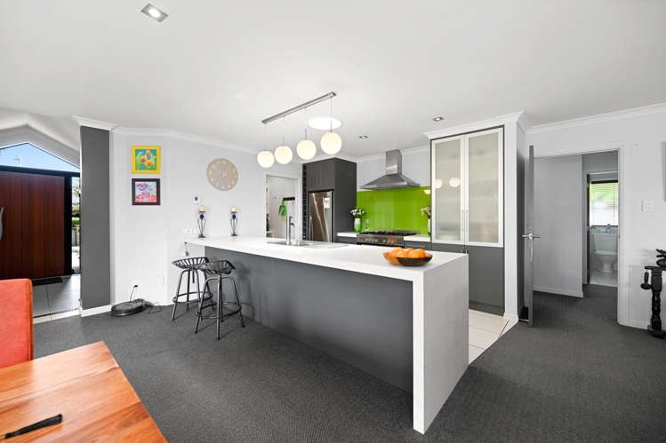 2 Ebony Court Rototuna North_6