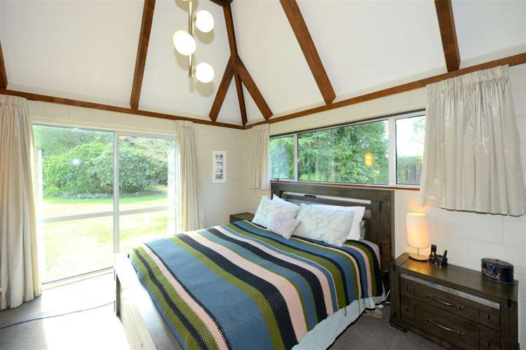 100 Old West Coast Road Yaldhurst_12