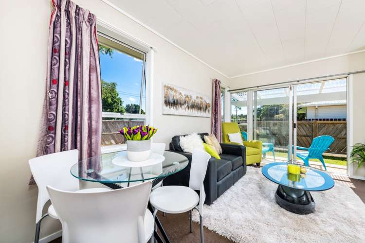 1/19 Border Road Henderson_7