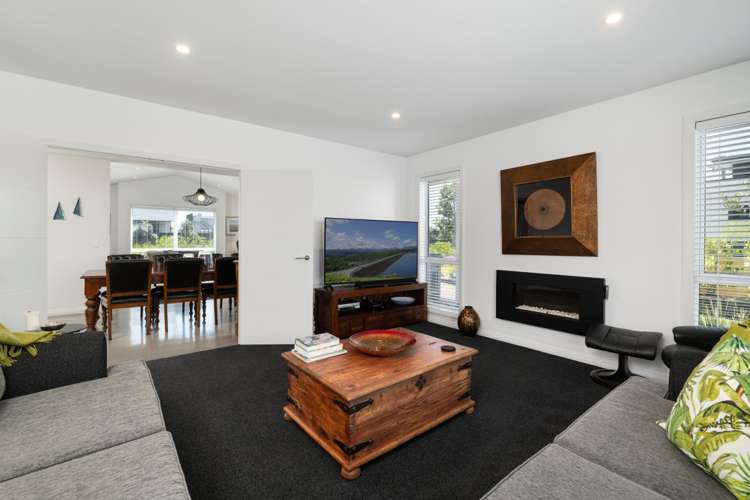 14 Oceania Sands Way Papamoa_17