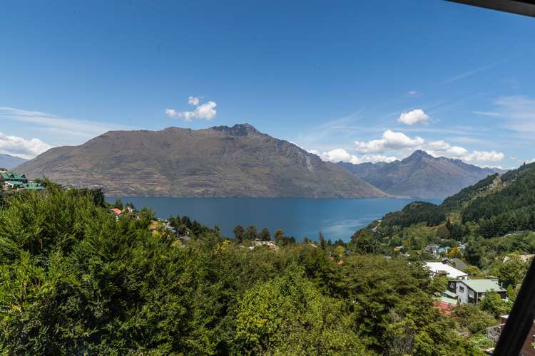 20 Dart Place Fernhill/Sunshine Bay_5