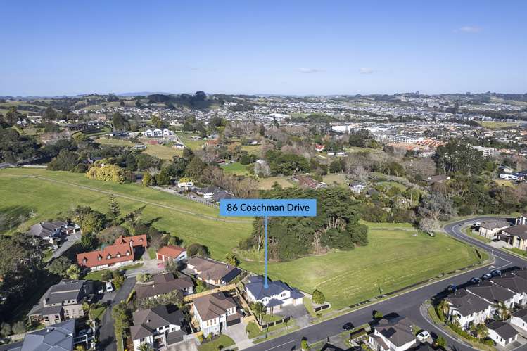 86 Coachman Drive Flat Bush_18