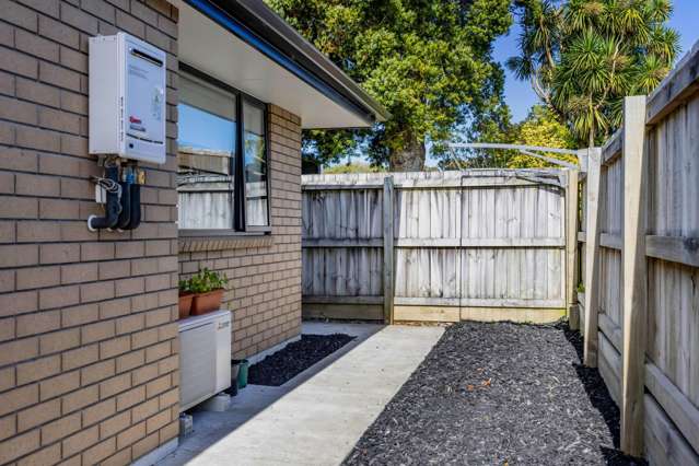 2/35 Mahoe Street Inglewood_1