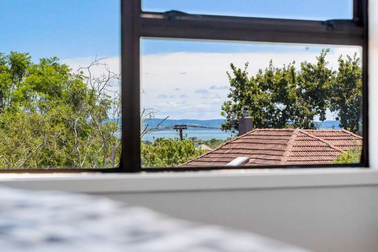 2/6a Fir Street Waterview_15