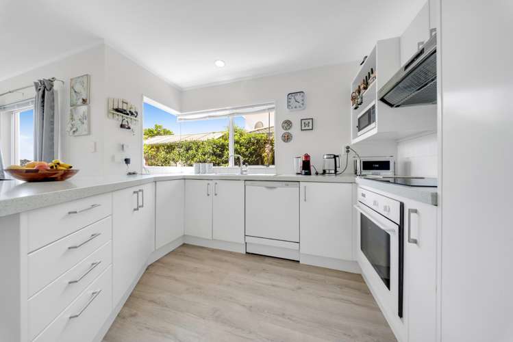 2/47 Orangewood Drive Northpark_16