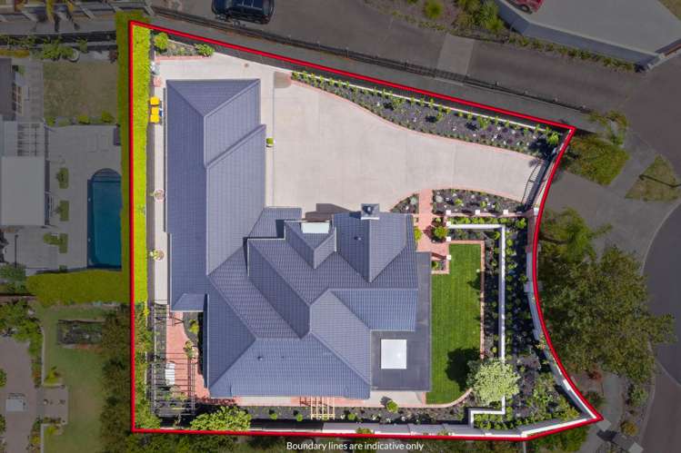 1 Courtneys West Harbour_25