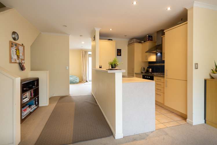 36/305 Evans Bay Parade Hataitai_4