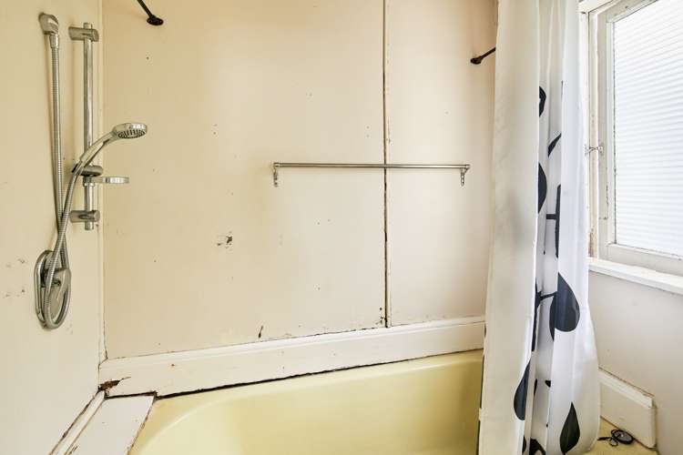 68 Oriental Parade Oriental Bay_9