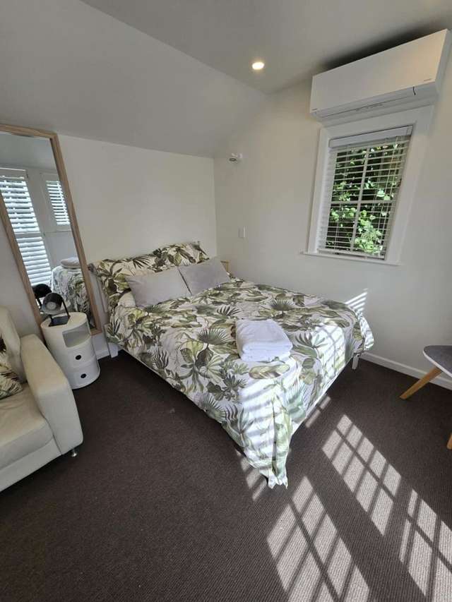 56 Glen Road Kelburn_1