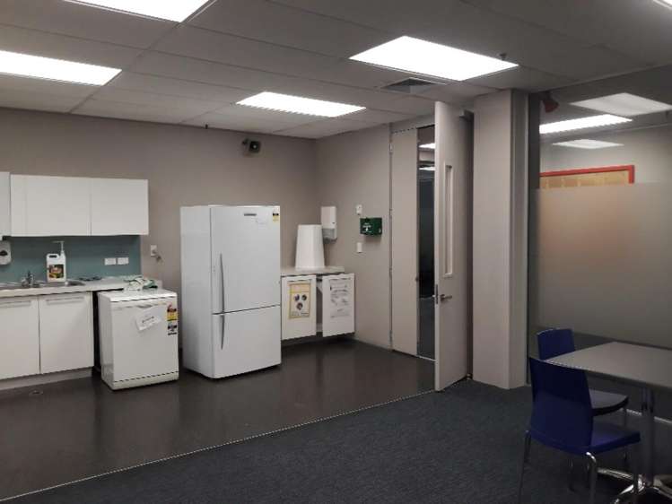 85 The Esplanade Petone_6