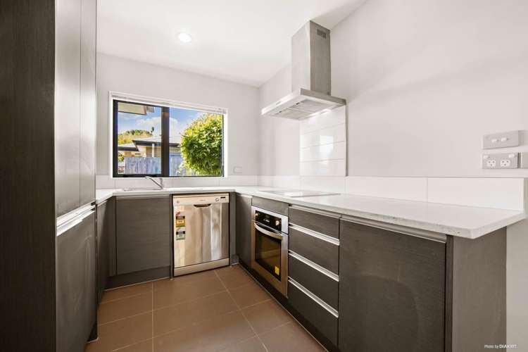 19/68 Fonteyn Street Avondale_6