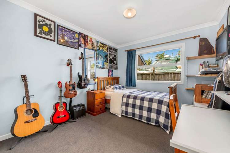 44 Karaka Road Beachlands_17