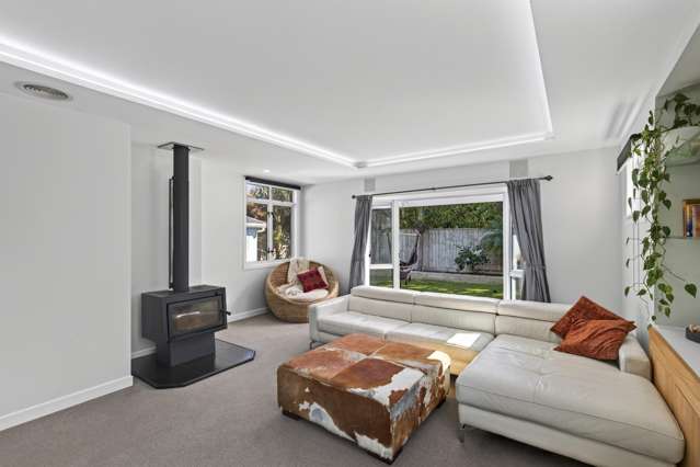 8 York Crescent Westown_2