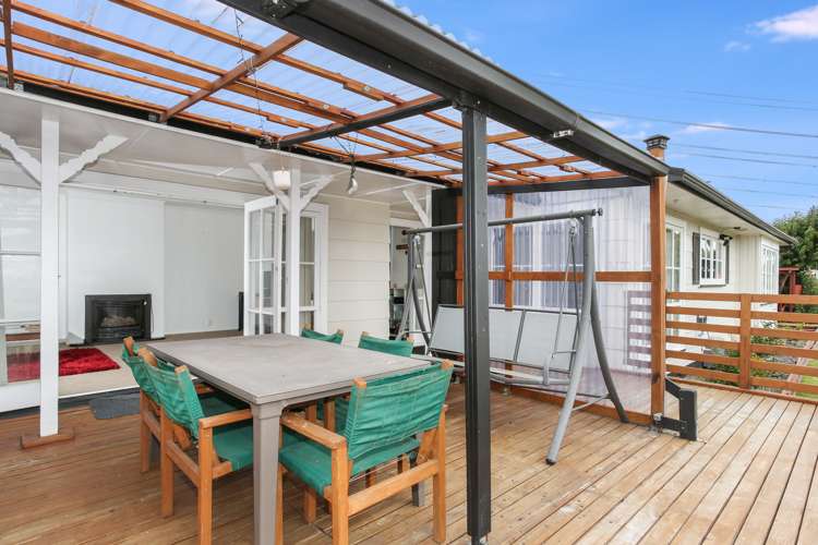 32 Barnhill Crescent Pahurehure_14