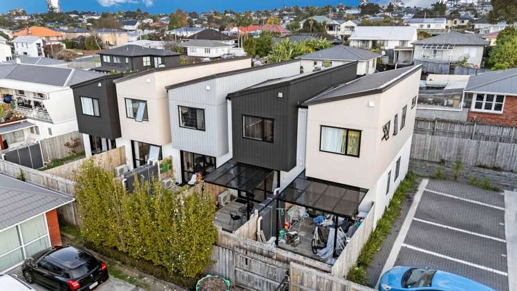 5/53 Archibald Road Kelston_26