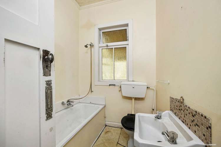 17 Carmen Avenue Mt Eden_7