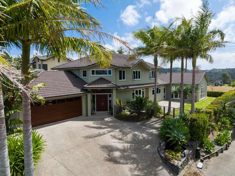 34 English Oak Drive Schnapper Rock_21