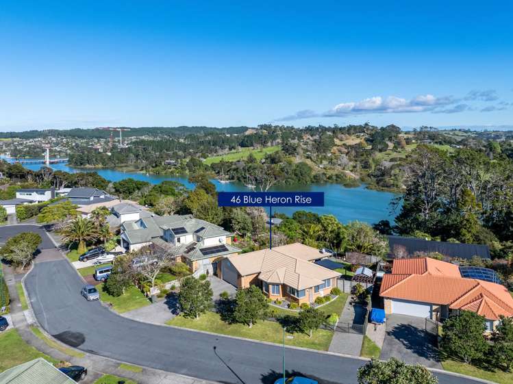 46 Blue Heron Rise Stanmore Bay_18