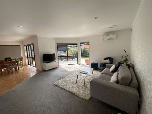 35 Starlight Cove Hobsonville_3