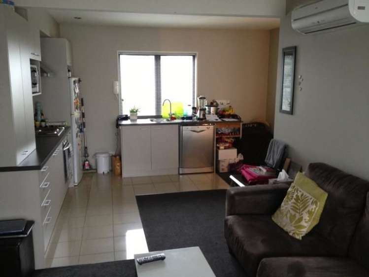 2/28 Southampton Street Sydenham_5