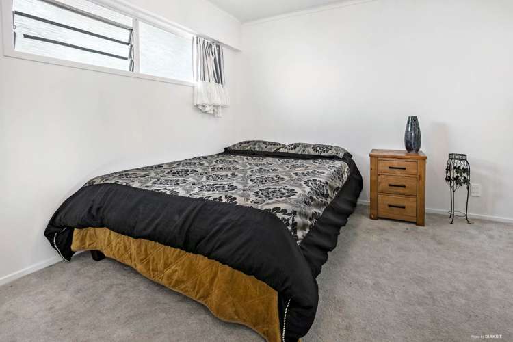 2/83 Lake Road Devonport_7