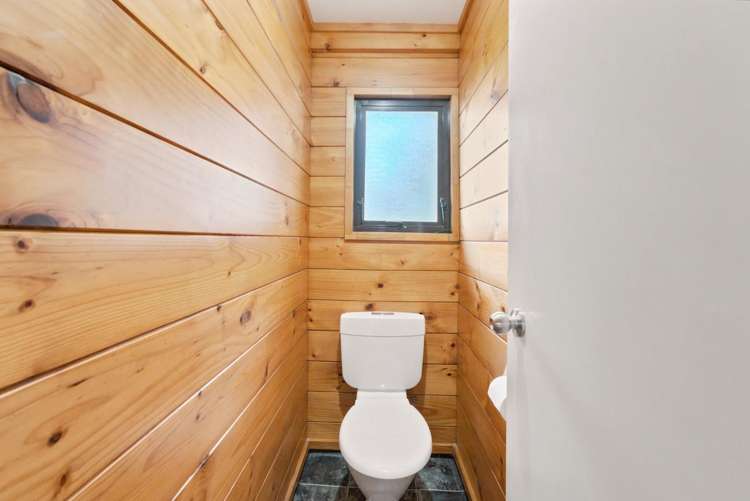 94 Brois Street Frankleigh Park_19